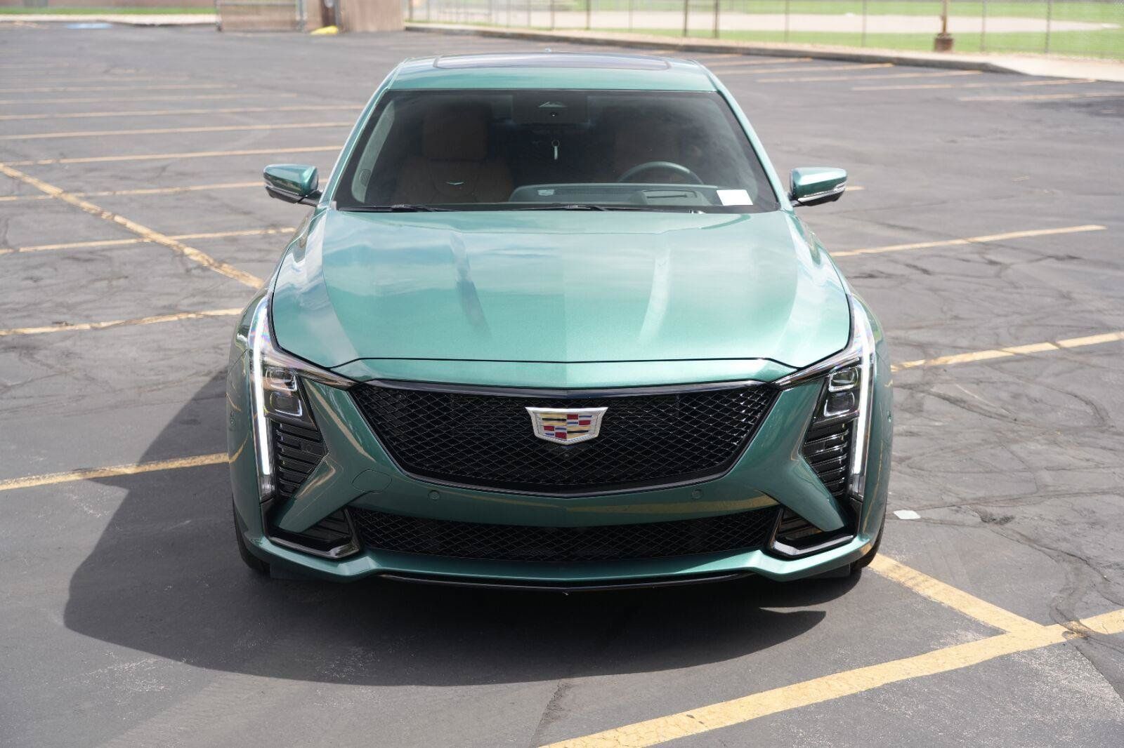 Used 2026 Cadillac CT5 V w/ Platinum Package RWD image 8