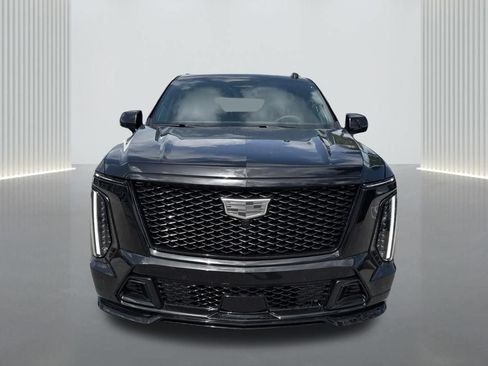 New 2026 Cadillac Escalade ESV V AWD/4WD image 2
