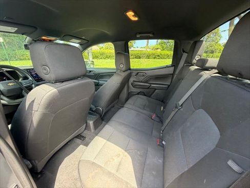 Used 2023 Chevrolet Colorado W/T RWD image 18
