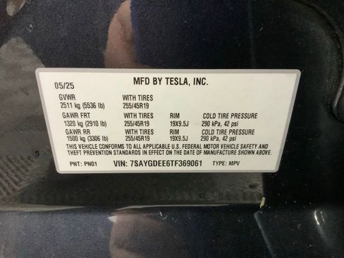 Used 2026 Tesla Model Y Long Range image 36