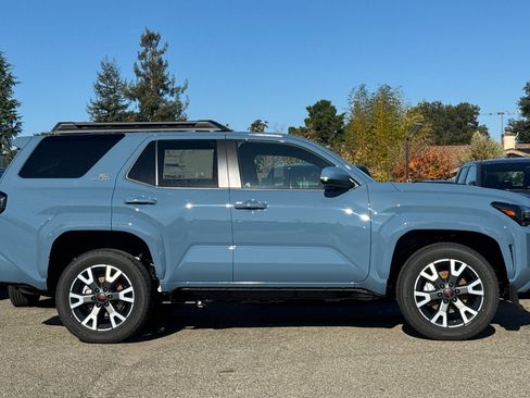 New 2025 Toyota 4Runner TRD Sport image 9