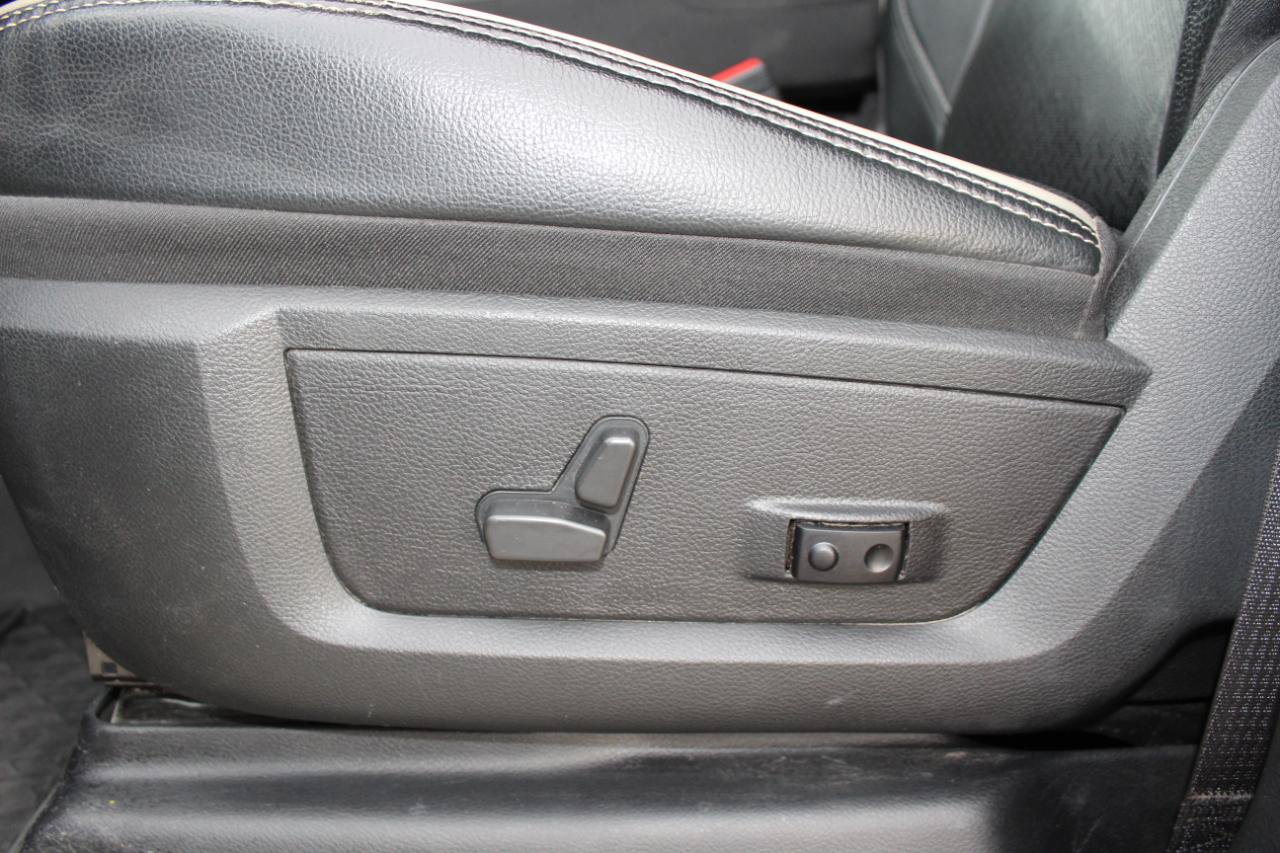 Used 2022 RAM 3500 Laramie AWD/4WD image 30