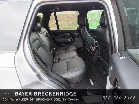 Used 2020 Land Rover Range Rover HSE image 7