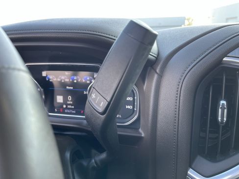 Used 2023 GMC Sierra 2500 Denali w/ Denali Ultimate Package image 16