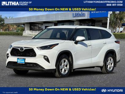 Used 2022 Toyota Highlander LE