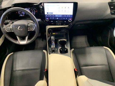 Used 2022 Lexus NX 350h AWD image 26