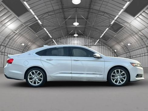 Used 2017 Chevrolet Impala Premier w/ Enhanced Convenience Package FWD image 8