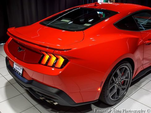 Used 2024 Ford Mustang Premium w/ 2.3L High Performance Package RWD image 9