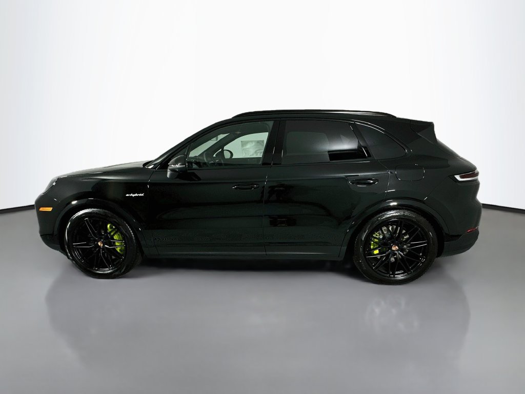 New 2026 Porsche Cayenne S AWD/4WD image 2