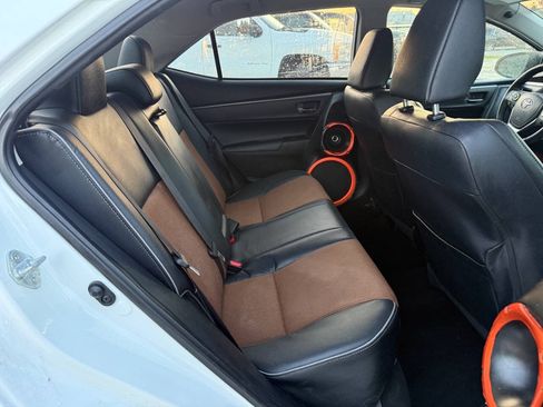 Used 2015 Toyota Corolla S FWD image 20