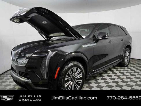 New 2026 Cadillac Escalade IQ Sport 1 w/ LPO, Floor Liner Package AWD/4WD image 36