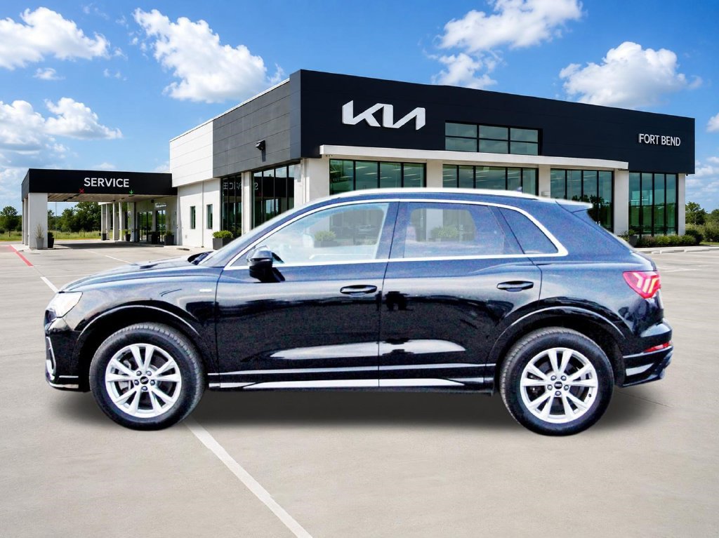 Used 2022 Audi Q3 2.0T Premium Plus w/ Premium Plus Package AWD/4WD image 8