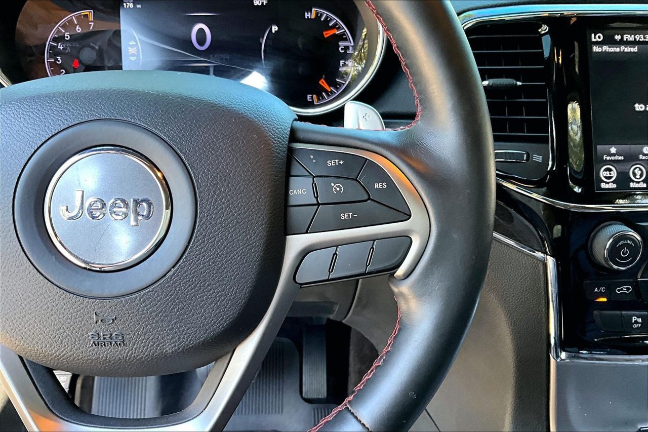 Used 2019 Jeep Grand Cherokee Trailhawk w/ Trailhawk Luxury Group AWD/4WD image 11