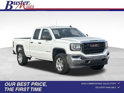 Used 2017 GMC Sierra 1500 4x4 Double Cab w/ Sierra Convenience Package