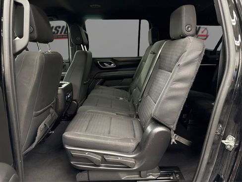 Used 2022 Chevrolet Suburban LS AWD/4WD image 10
