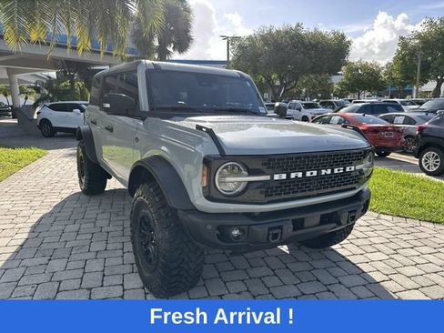 Used 2023 Ford Bronco Wildtrak AWD/4WD image 17