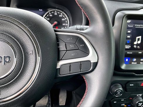 Certified 2023 Jeep Renegade Trailhawk image 29