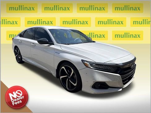 Used 2022 Honda Accord Sport image 1
