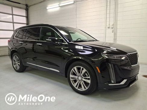 Certified 2025 Cadillac XT6 Premium Luxury w/ Platinum Package FWD image 1