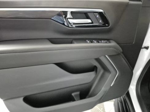 New 2026 Chevrolet Tahoe LS w/ Max Trailering Package AWD/4WD image 15