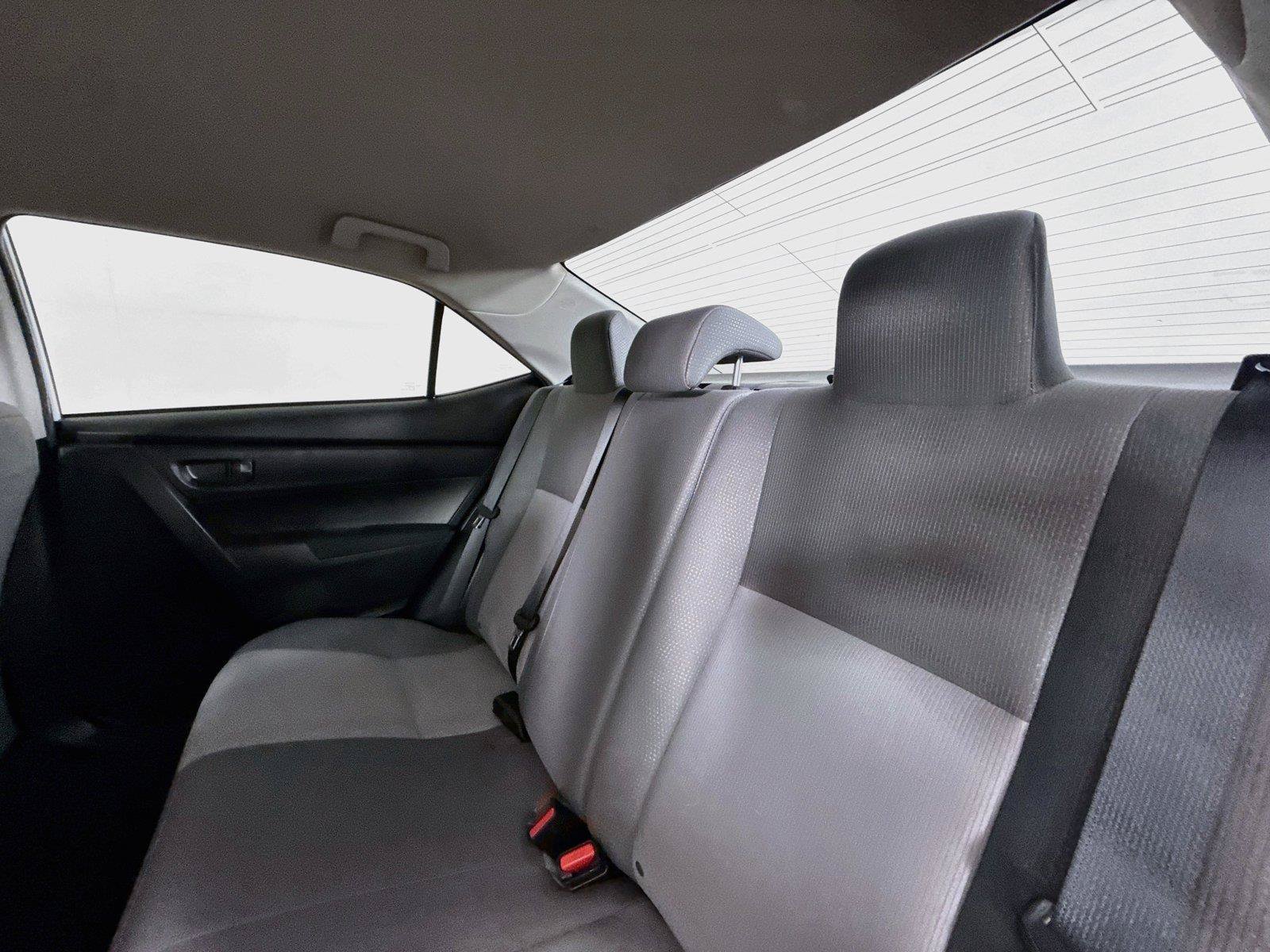 Used 2018 Toyota Corolla L FWD image 24
