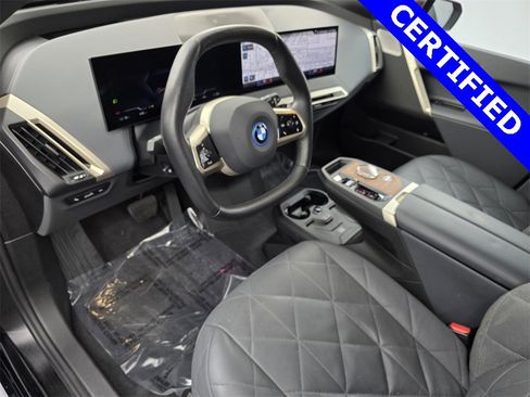 Used 2023 BMW iX M60 w/ Executive Package image 10