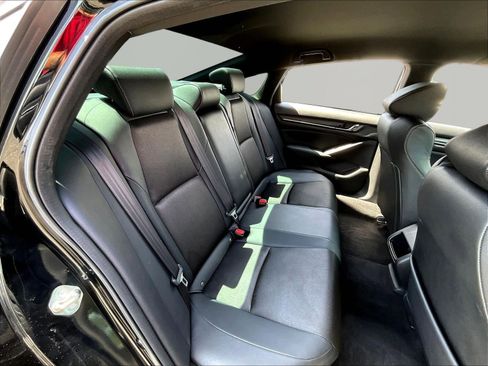 Used 2019 Honda Accord Sport image 24