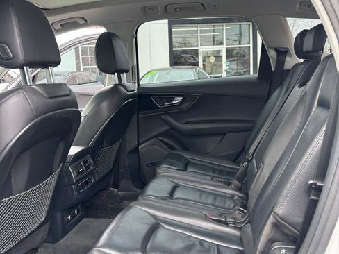 Used 2018 Audi Q7 3.0T Premium Plus w/ Premium Plus Package image 13