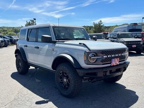 New 2026 Ford Bronco Badlands AWD/4WD image 7