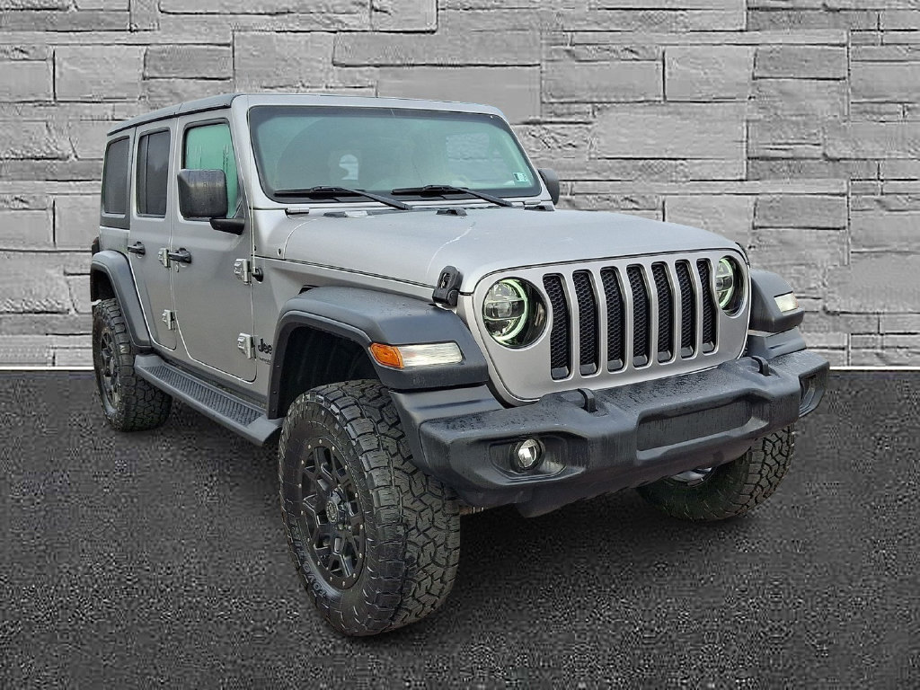 Used 2021 Jeep Wrangler Unlimited Sport AWD/4WD image 2