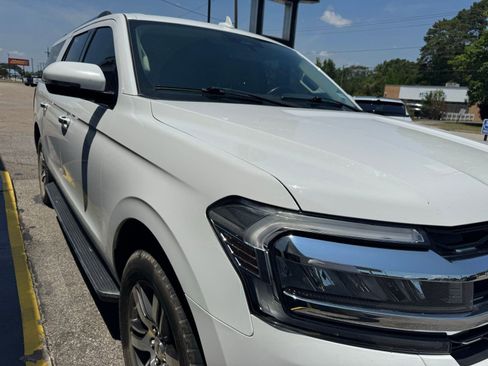 Used 2023 Ford Expedition Max Limited RWD image 13