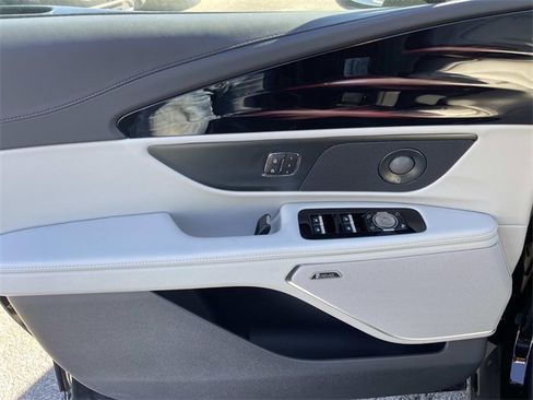 New 2026 Lincoln Nautilus Reserve w/ Jet Appearance Package image 22