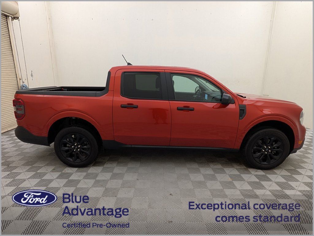 Used 2024 Ford Maverick XLT w/ XLT Luxury Package AWD/4WD image 3