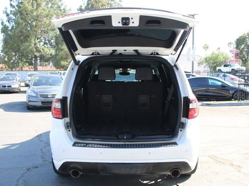Used 2018 Dodge Durango R/T w/ Blacktop Package RWD image 37