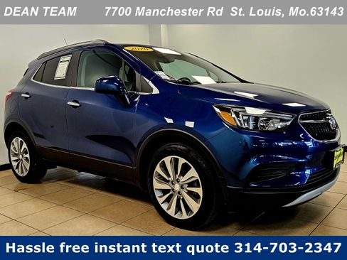 Used 2020 Buick Encore Preferred image 1