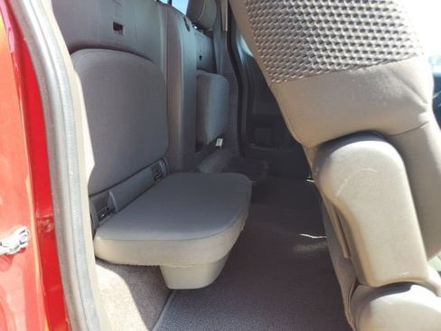 Used 2014 Nissan Frontier Desert Runner RWD image 18