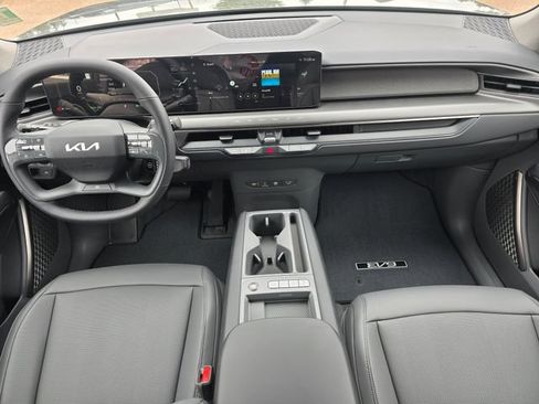 New 2026 Kia EV9 Light RWD image 18