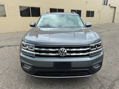 Used 2019 Volkswagen Atlas SEL Premium AWD/4WD image 2