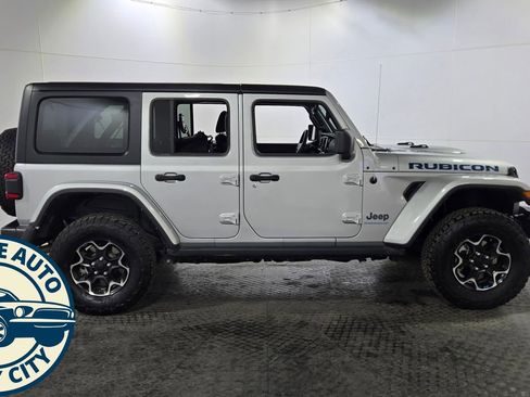 Used 2023 Jeep Wrangler Unlimited Rubicon 4xe w/ Dual Top Group image 8