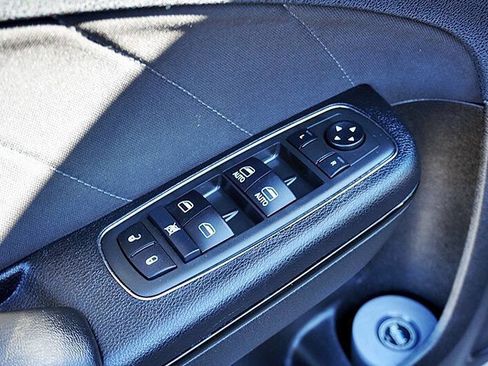 Used 2021 Dodge Charger SXT w/ Blacktop Package image 26