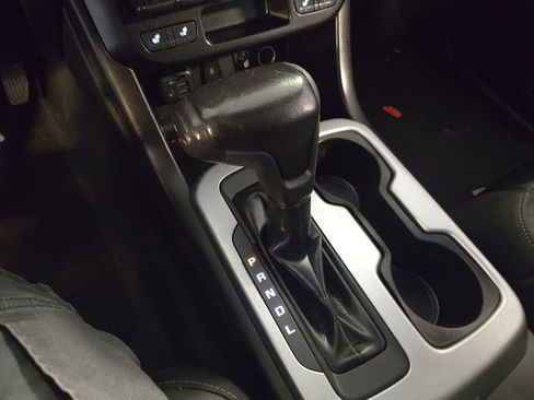 Used 2019 Chevrolet Colorado ZR2 image 19