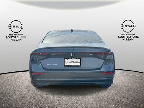 Used 2025 Honda Accord SE image 6