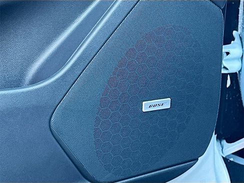 New 2026 Cadillac XT5 Luxury image 18