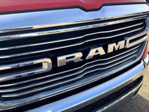 Used 2024 RAM 1500 Laramie image 36