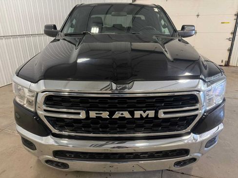 Used 2023 RAM 1500 Big Horn AWD/4WD image 3