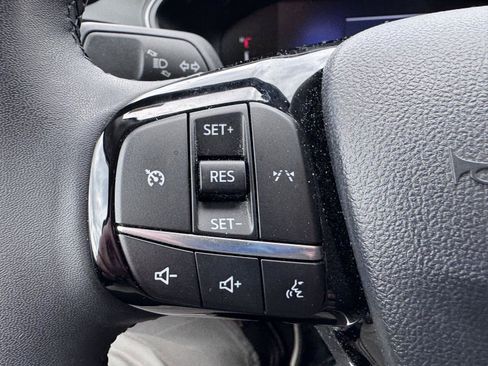 Used 2023 Ford Escape Active AWD/4WD image 14