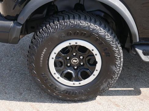 Used 2024 Ford Bronco Badlands AWD/4WD image 12