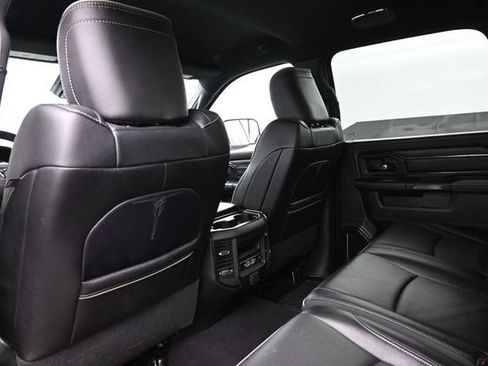Used 2022 RAM 2500 Limited AWD/4WD image 11