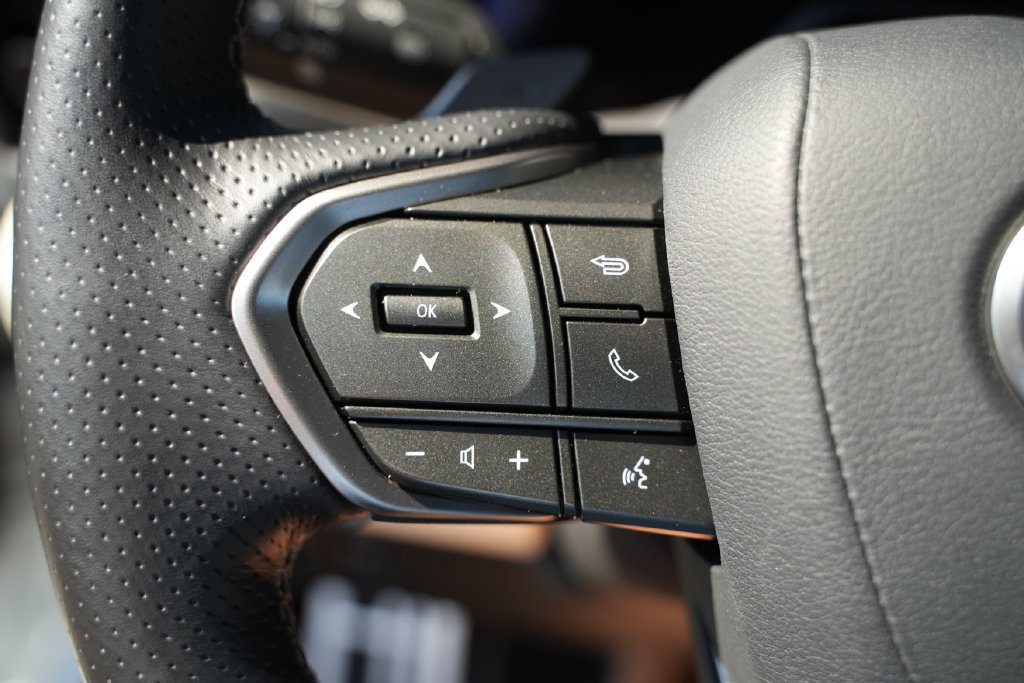 Used 2026 Lexus IS 350 F Sport w/ Special Appearance Package RWD image 35