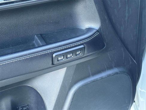 Used 2019 Toyota 4Runner 4WD image 18